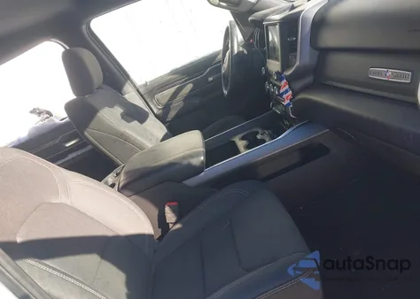 2019 Ram 1500 Big Horn/Lone Star 4X4 5'7 Box from USA, damaged, VIN 1C6RRFFG2KN646576